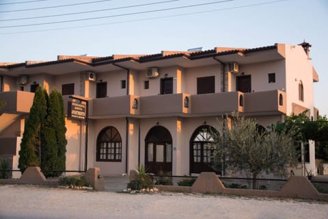 Palm Tree Apartments Apartment in Halkidiki