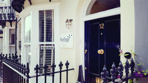 Property building, Facade/entrance, Property logo or sign