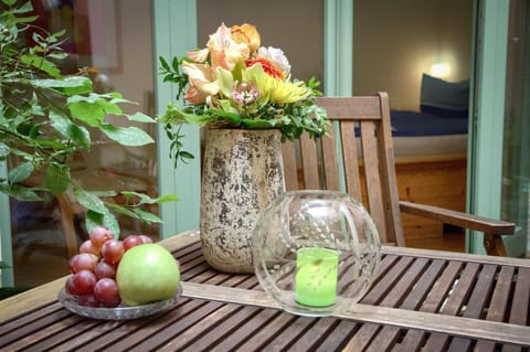 Balcony/Terrace, Decorative detail, Bedroom