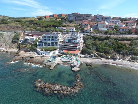 Day, Bird's eye view