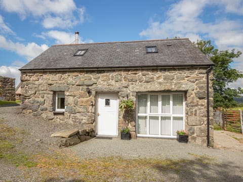 Hendre Cottage House in Trawsfynydd