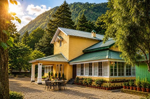 Property building, Garden, Garden view