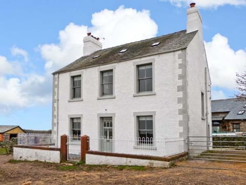 Raceside Farm House in Barrow-in-Furness District