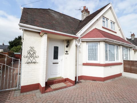 Dunromin House in Llandudno