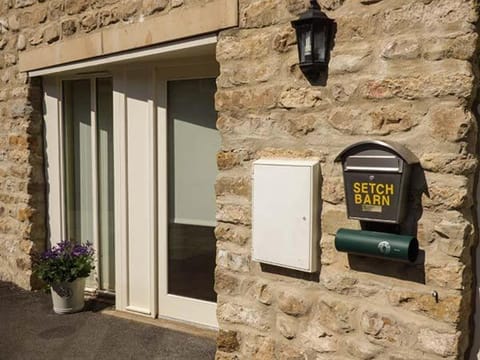 Setch Barn House in Borough of Harrogate