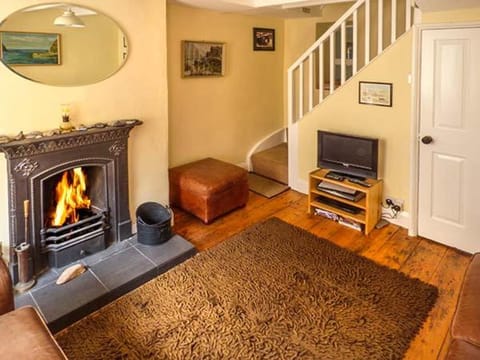 Broomhill View House in High Street