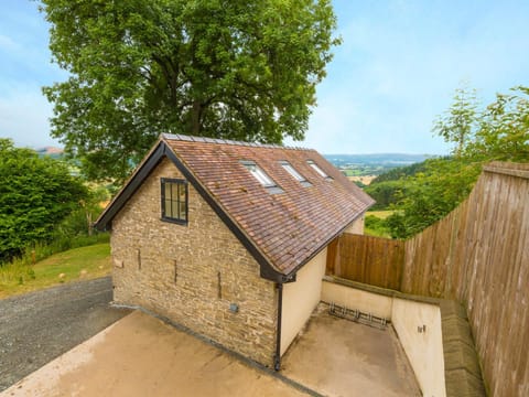 Bishop's Castle Barn House in Wales