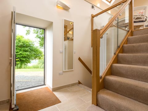 Bishop's Castle Barn House in Wales