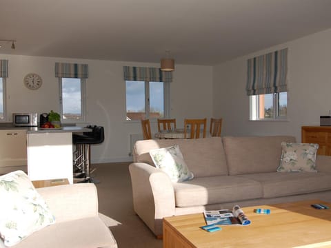 28 Clock Tower Court Apartment in England