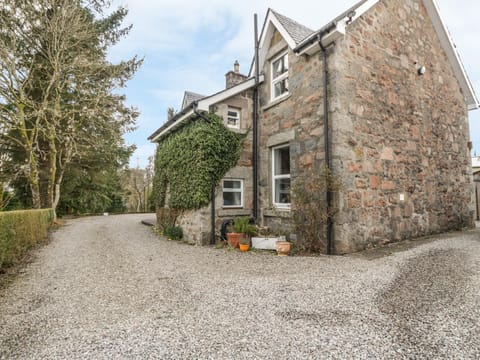 The Knowe Upper Apartment in Scotland