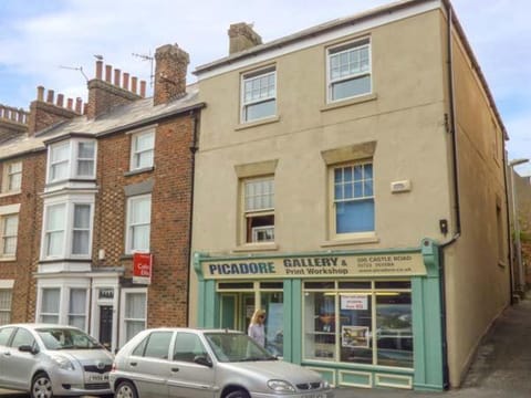 Picadore Apartment in Scarborough