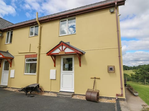Foxes Meadow House in Wales