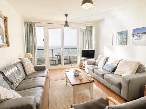 12 West End Point Apartment in Pwllheli