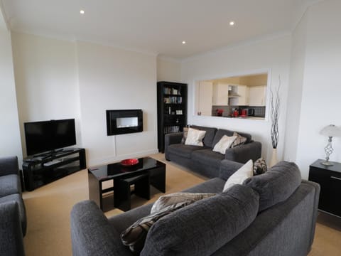 Apartment 3 Marian Y Mor Apartment in Pwllheli