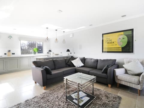 Upper Oaks House in Windermere