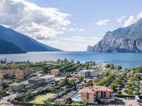 Property building, Bird's eye view, View (from property/room)