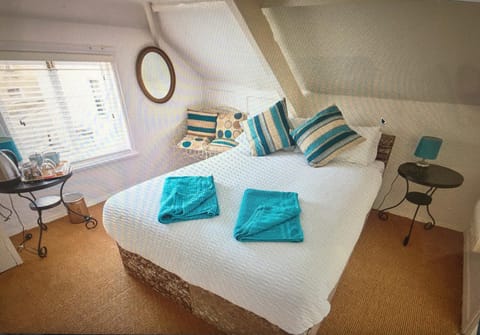 Drang house all rooms have stairs Bed and Breakfast in Padstow