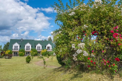 Property building, Garden