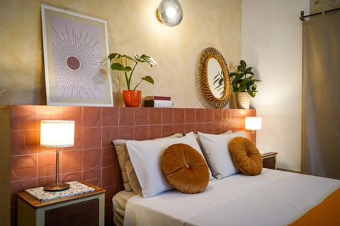 Bed, Photo of the whole room