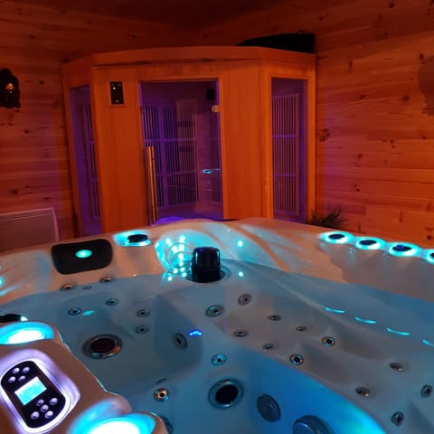 Sauna, Spa and wellness centre/facilities