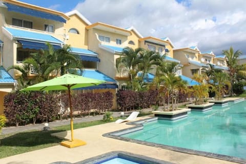 Day, Garden view, Pool view, Swimming pool
