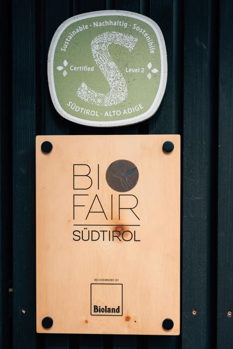 Logo/Certificate/Sign