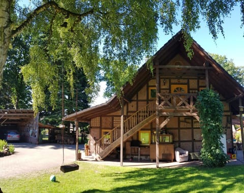 Property building, Day