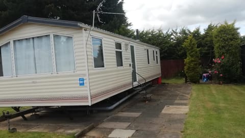 Static Caravan for hire, budget friendly House in Scotland