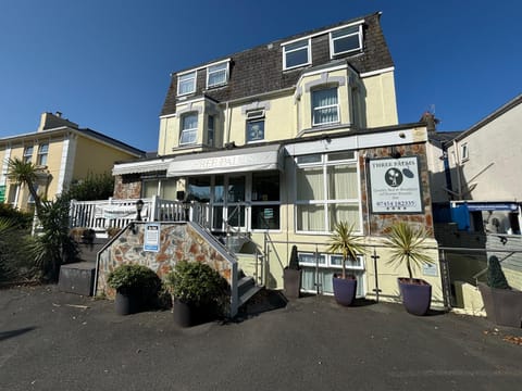 Three Palms Hotel Bed and Breakfast in Paignton