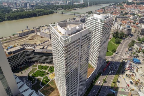 Property building, Neighbourhood, City view, River view, Street view