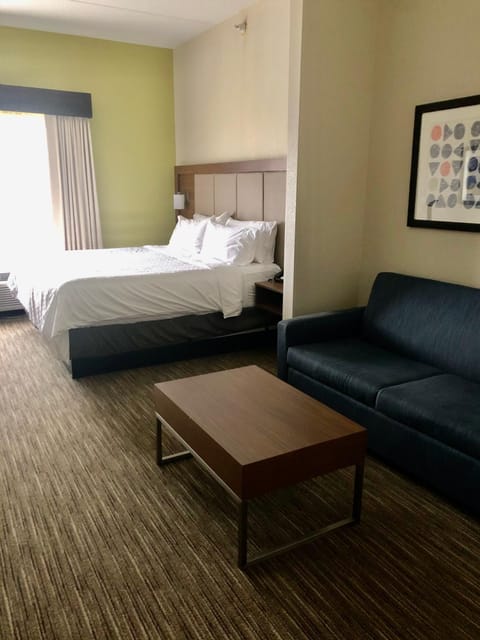 Holiday Inn Express & Suites Cedar Falls - Waterloo by IHG Hotel in Cedar Falls