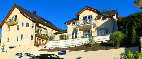 Property building, Facade/entrance, Parking