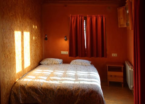 Photo of the whole room, Decorative detail, Bedroom, Family