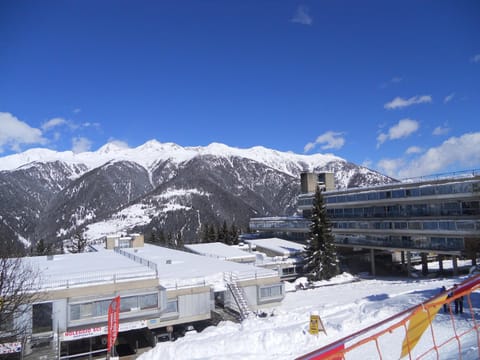 Property building, Winter