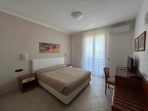 TV and multimedia, Bedroom