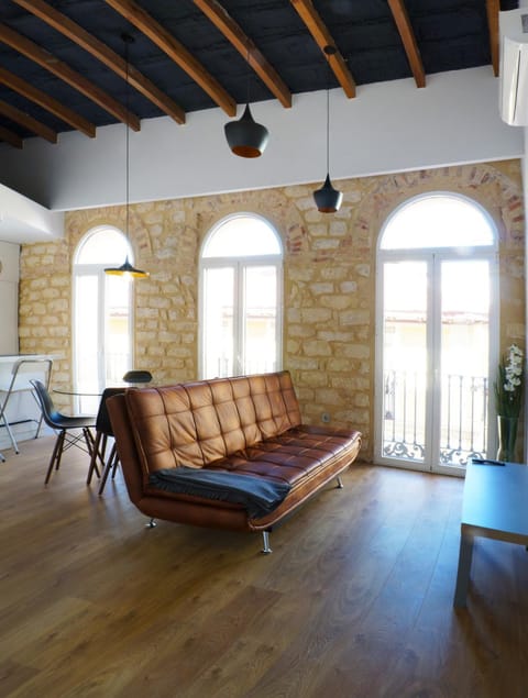 Communal lounge/ TV room, TV and multimedia, Coffee/tea facilities, Living room