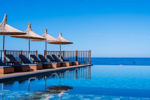 Summer, Pool view, Sea view, Swimming pool, Swimming pool, sunbed