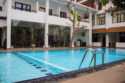 Property building, Pool view