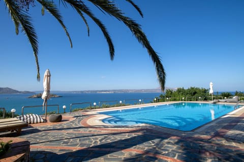 Studio Thea Apartment in Almyrida