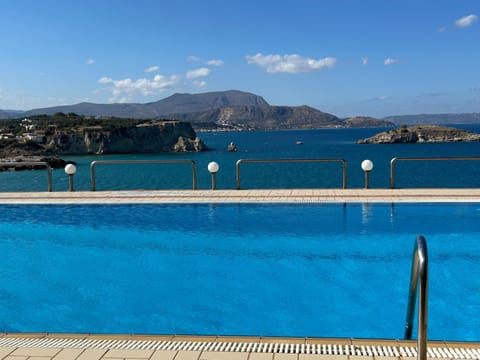 Apartment Sunkiss Apartment in Almyrida