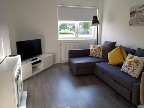 Flemming Place Apartment in East Kilbride