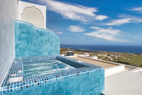 Hot Tub, Sea view, Swimming pool