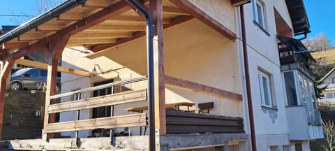 Property building, Balcony/Terrace