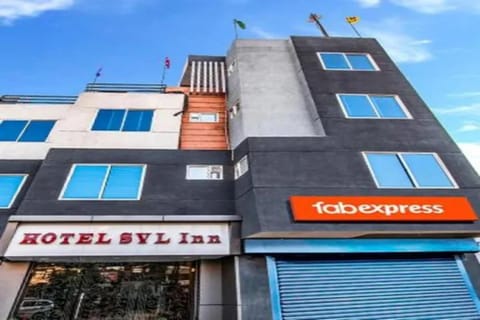 Property building, Facade/entrance