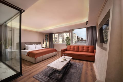 Photo of the whole room, Seating area