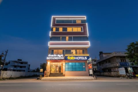 Property building, Facade/entrance