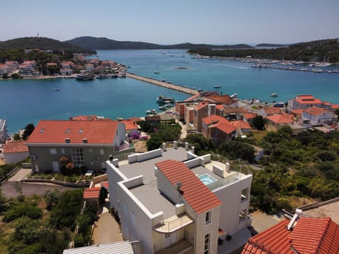 Neighbourhood, City view, Sea view