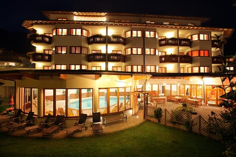 Property building, Patio, Facade/entrance, Night, Garden, View (from property/room), Balcony/Terrace, Swimming pool