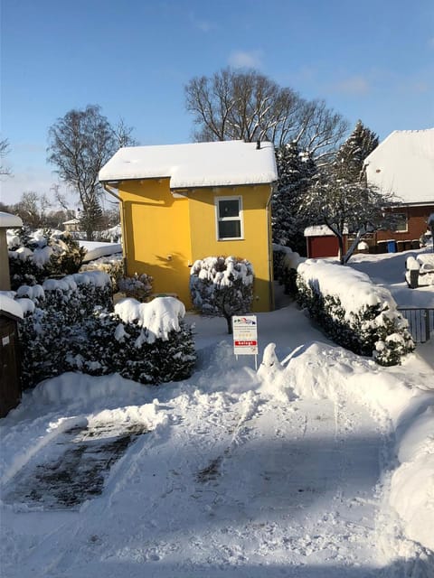 Property building, Winter