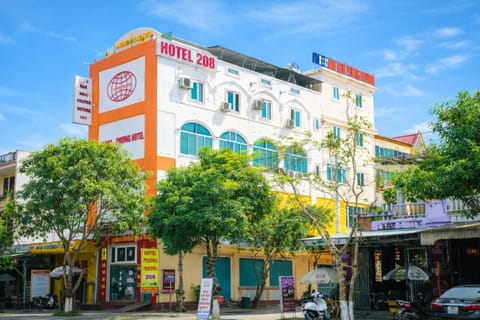 Property building, Day